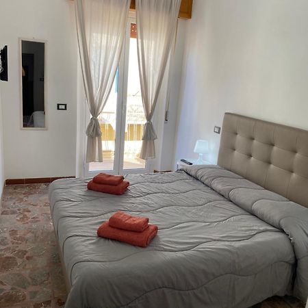 Bonita Cora Hotel Pachino Ngoại thất bức ảnh